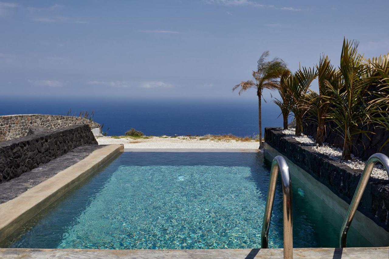 Theano Cave & Hotel