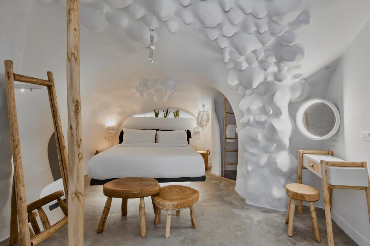 Hotel Theano Cave & Imerovigli (Santorini)