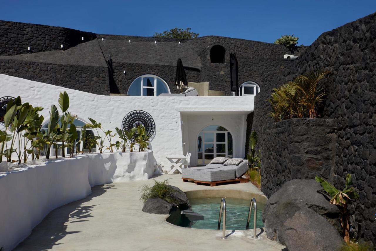 Theano Cave & * Imerovigli (Santorini)