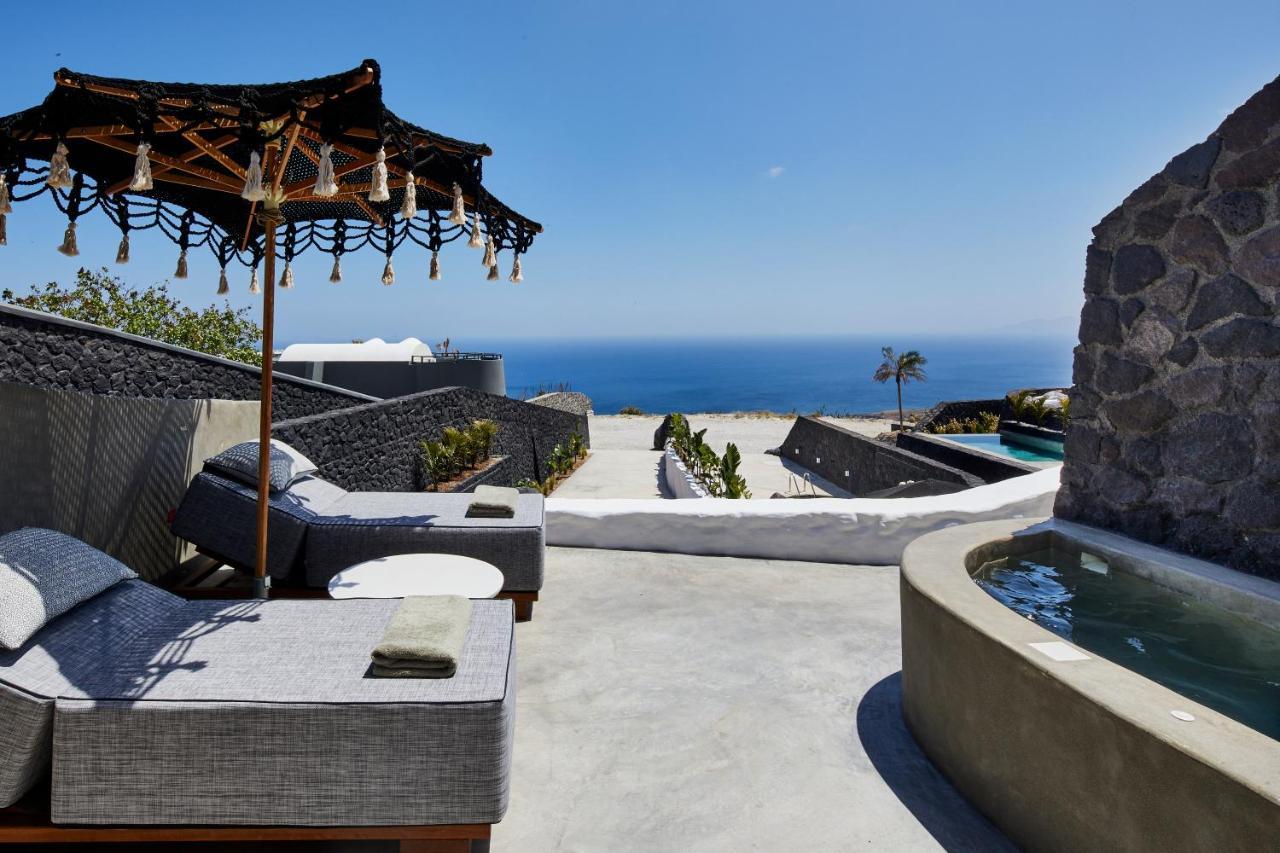 Theano Cave & Hotel